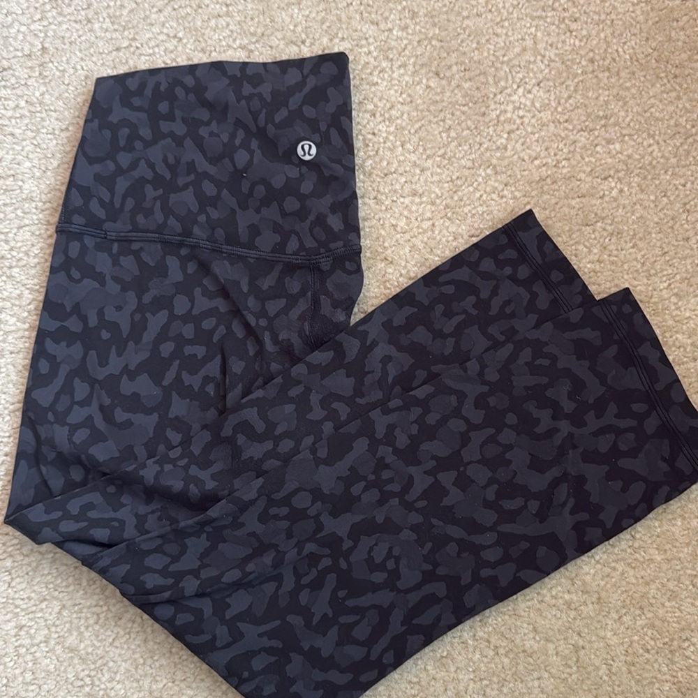 Lululemon Leopard Print Leggings